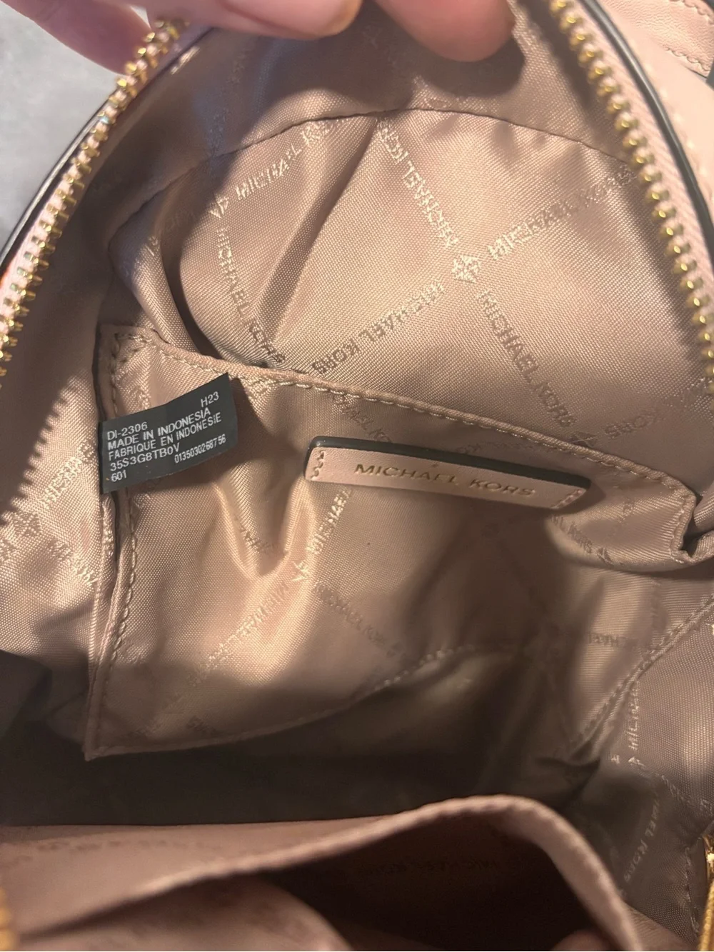 Michael Kors compact blush